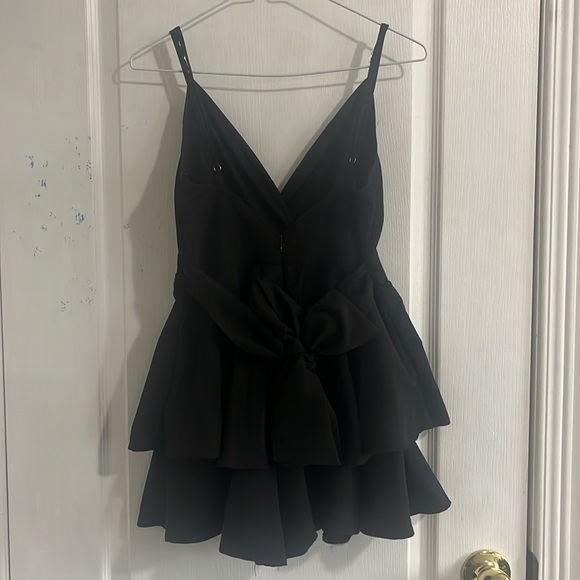 Cute black dress/romper, unused, black, forever21, size M, smoke free home - Picture 2 of 3